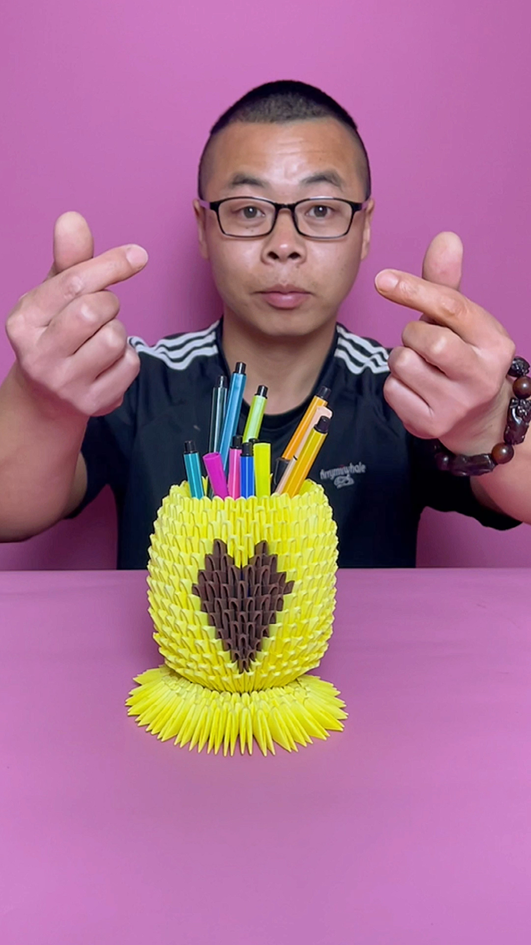 菠萝笔筒制作方法图片