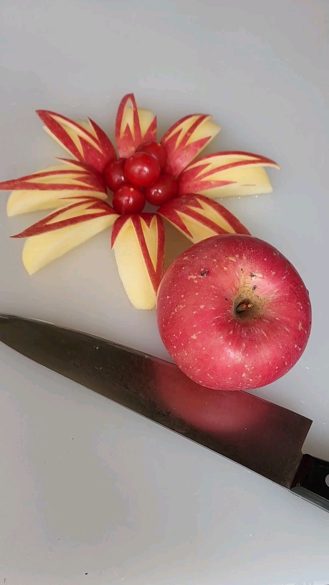 爱美食爱生活#苹果的花式造型应该这样切哦!