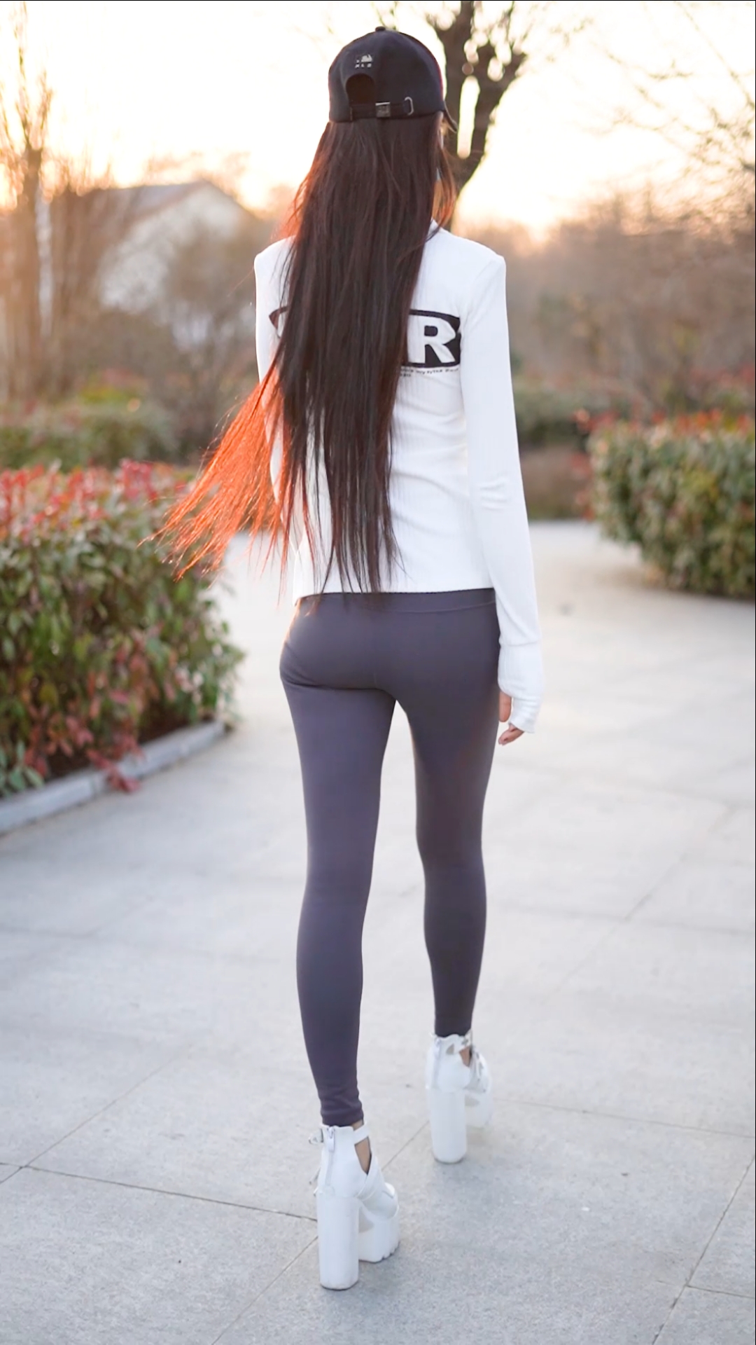 小姐姐身材太好了