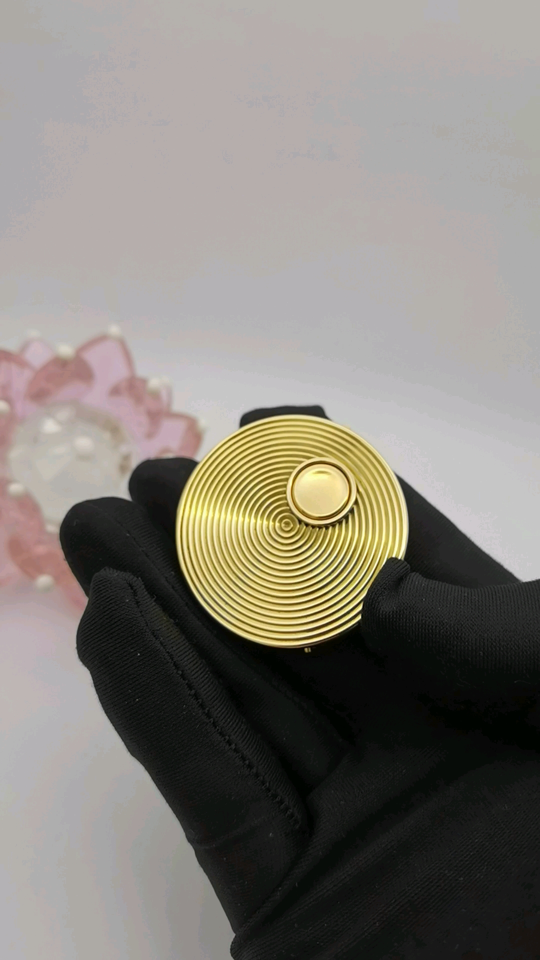 18k黄金宝格丽风火轮气体打火机97-度小视