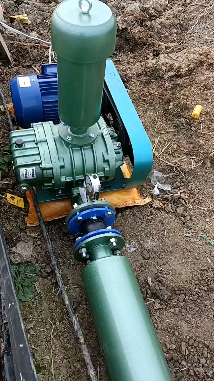 水产养殖罗茨风机配套自沉管曝气管进行池塘的点式增氧