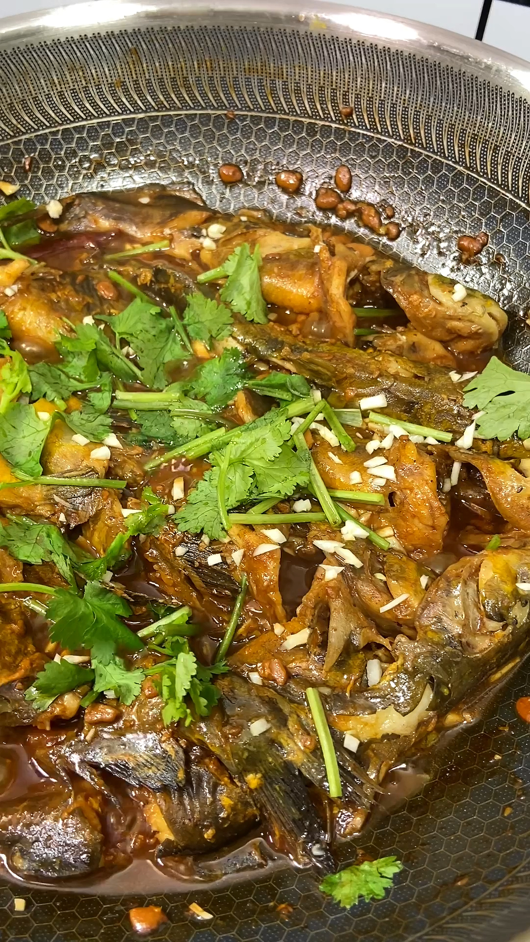 家乡特色美食#酱焖嘎牙子