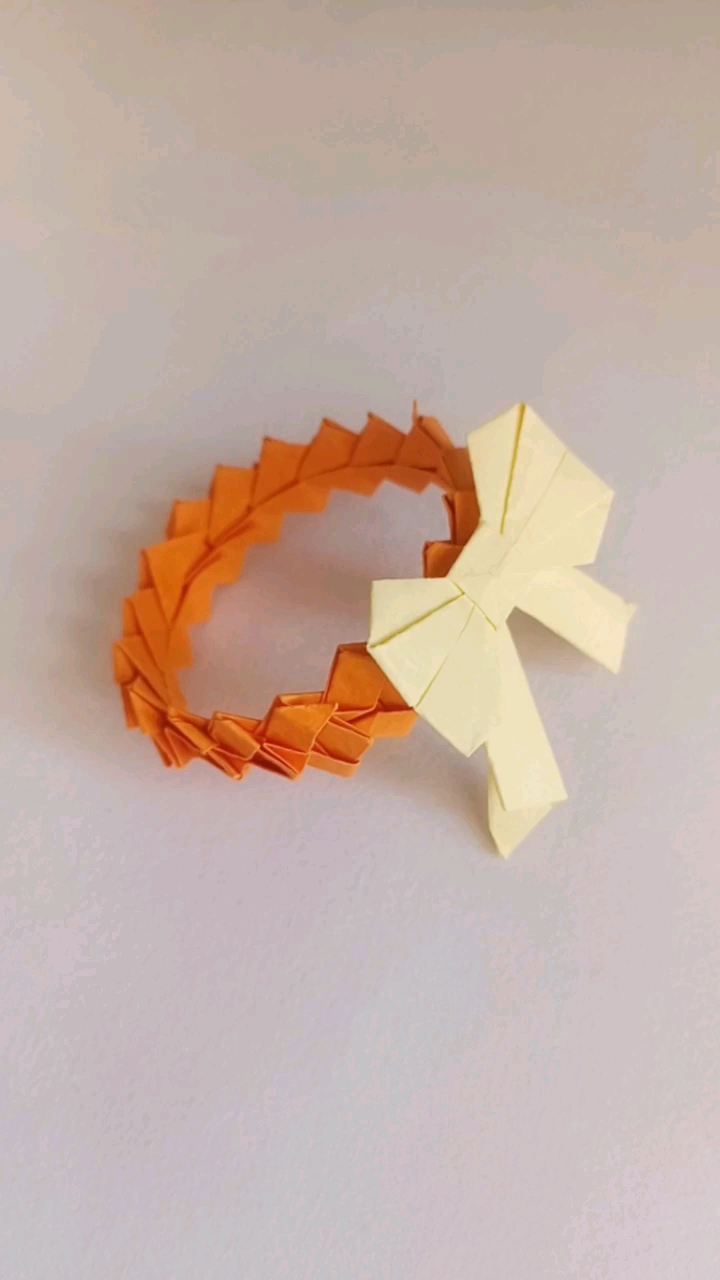 蝴蝶结手环