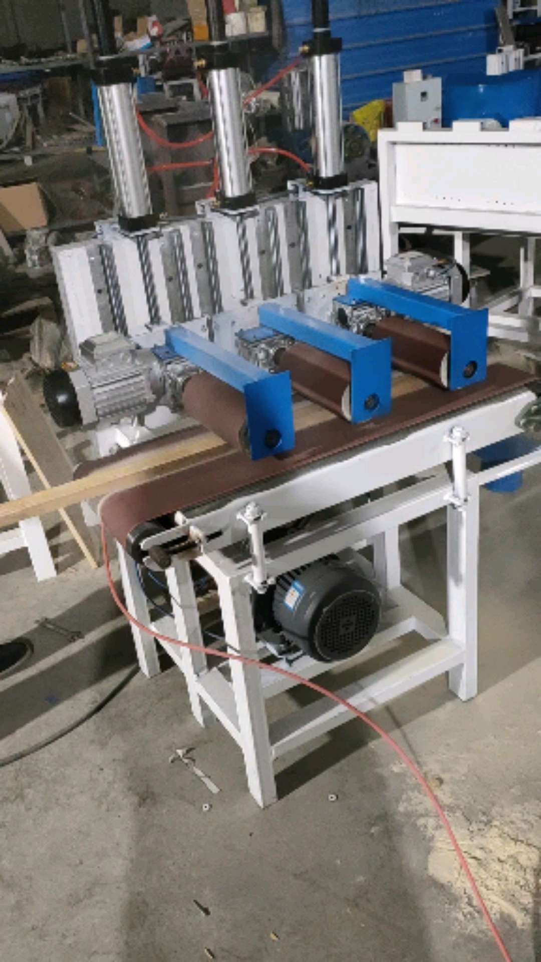 木工机械#木工机械,30公分三压料自动送料平砂机