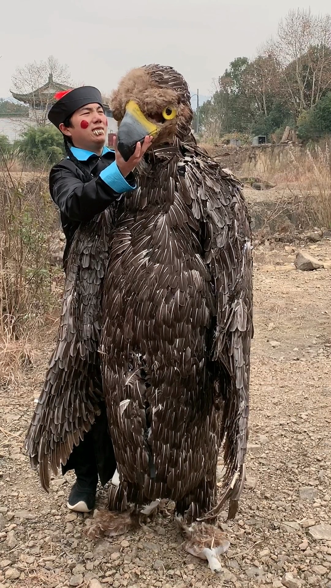 非常逼真的道具大雕