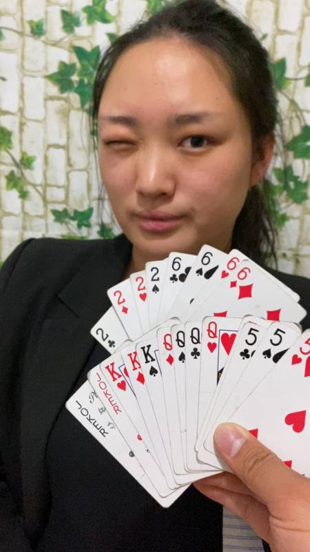 你1天前 三带一对,对面出就王炸,接着四带二 回复 5 zcs张春水1天前