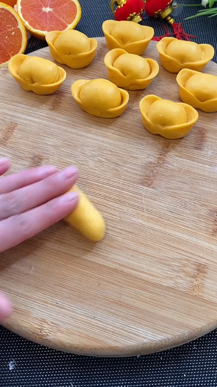 金元宝馒头做法!过年可以出来秀秀了