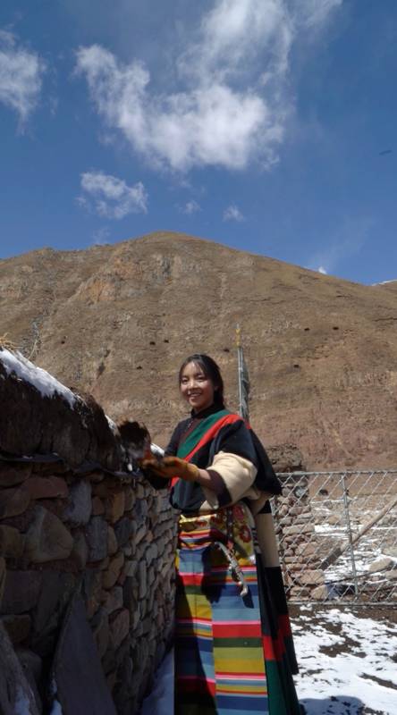 2021-05-05 位雨竹6w2天前 视频拍长一点,拉姆 回复 4 那曲拉姆:长