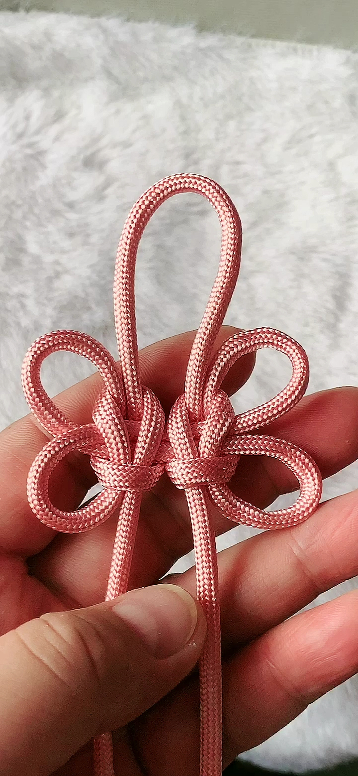 攀缘结,你喜欢吗,每天分享编绳技巧,喜欢的关注