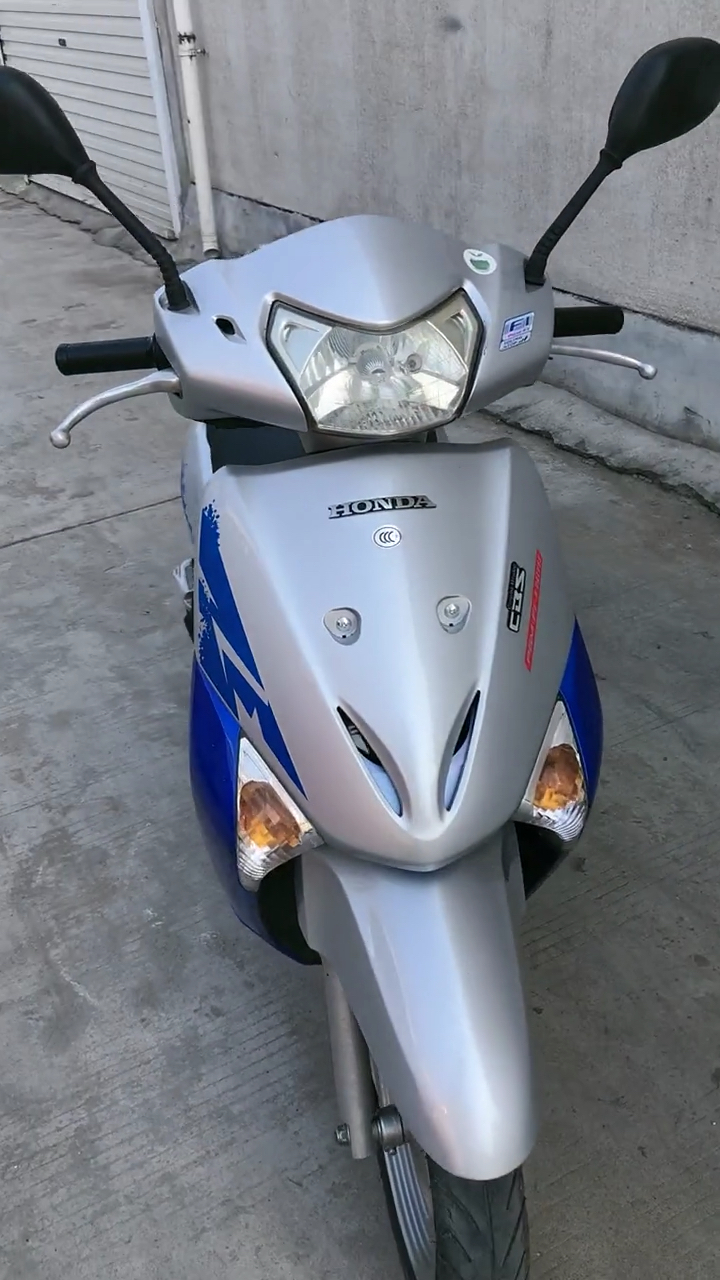 国三佳御110!喜欢机车的朋友们关注一下!