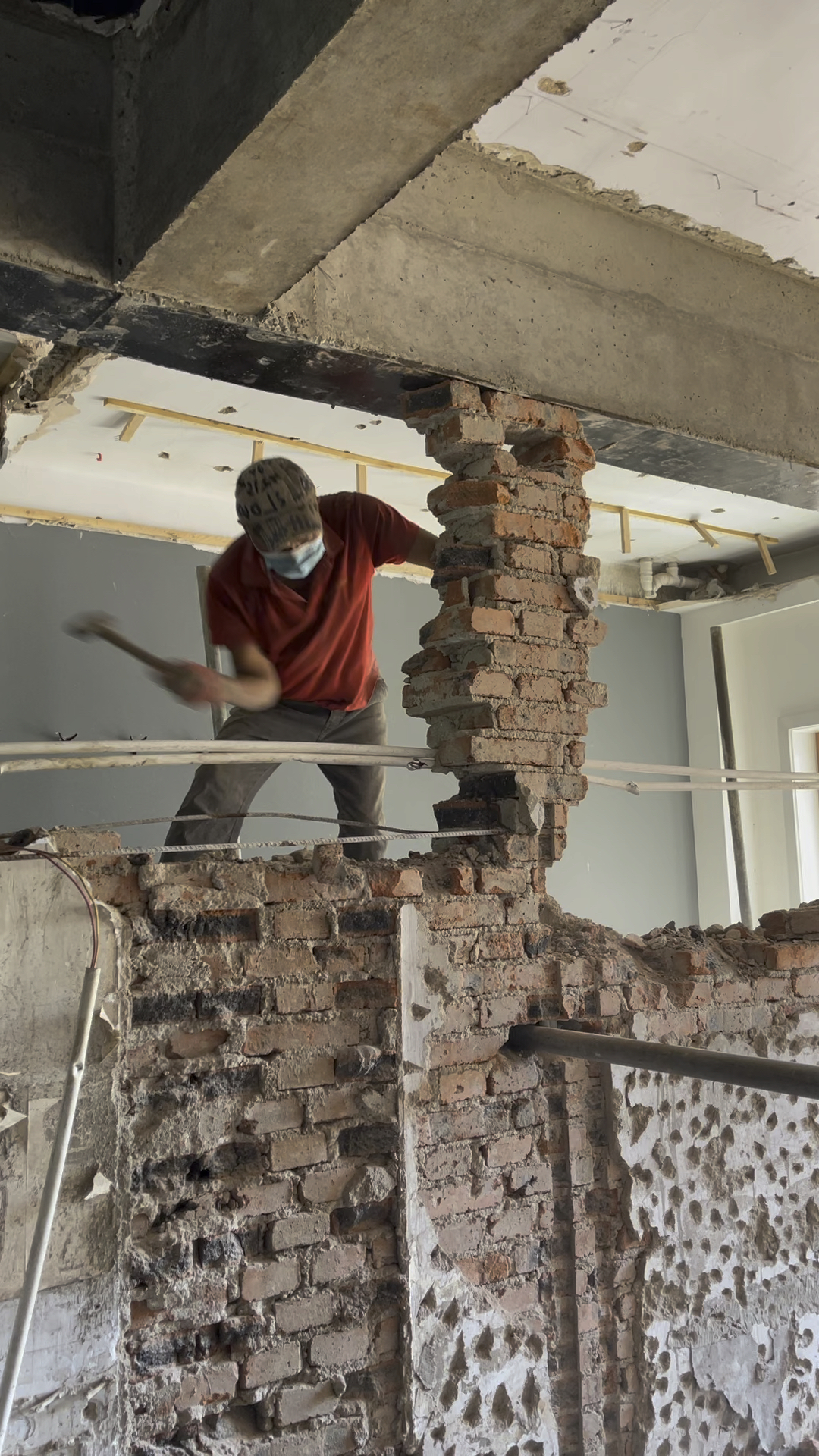 墙体改梁拆墙中