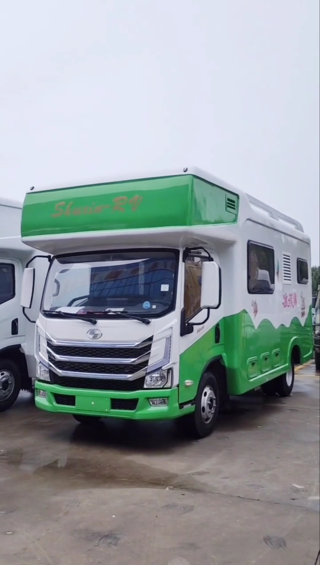 国六超大空间蓝牌轻卡房车,带冰激凌机666