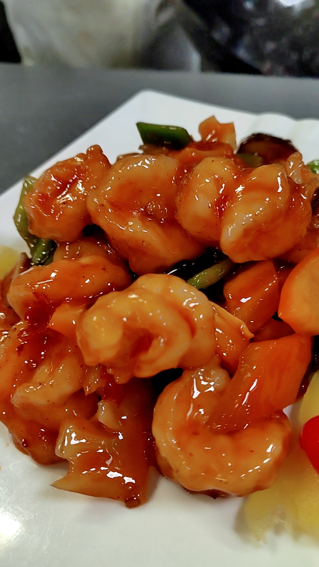 鱼香大虾颜值太高了,一定非常美味.