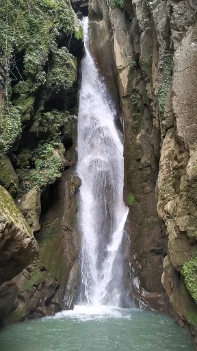 泥猪河玉女瀑布流