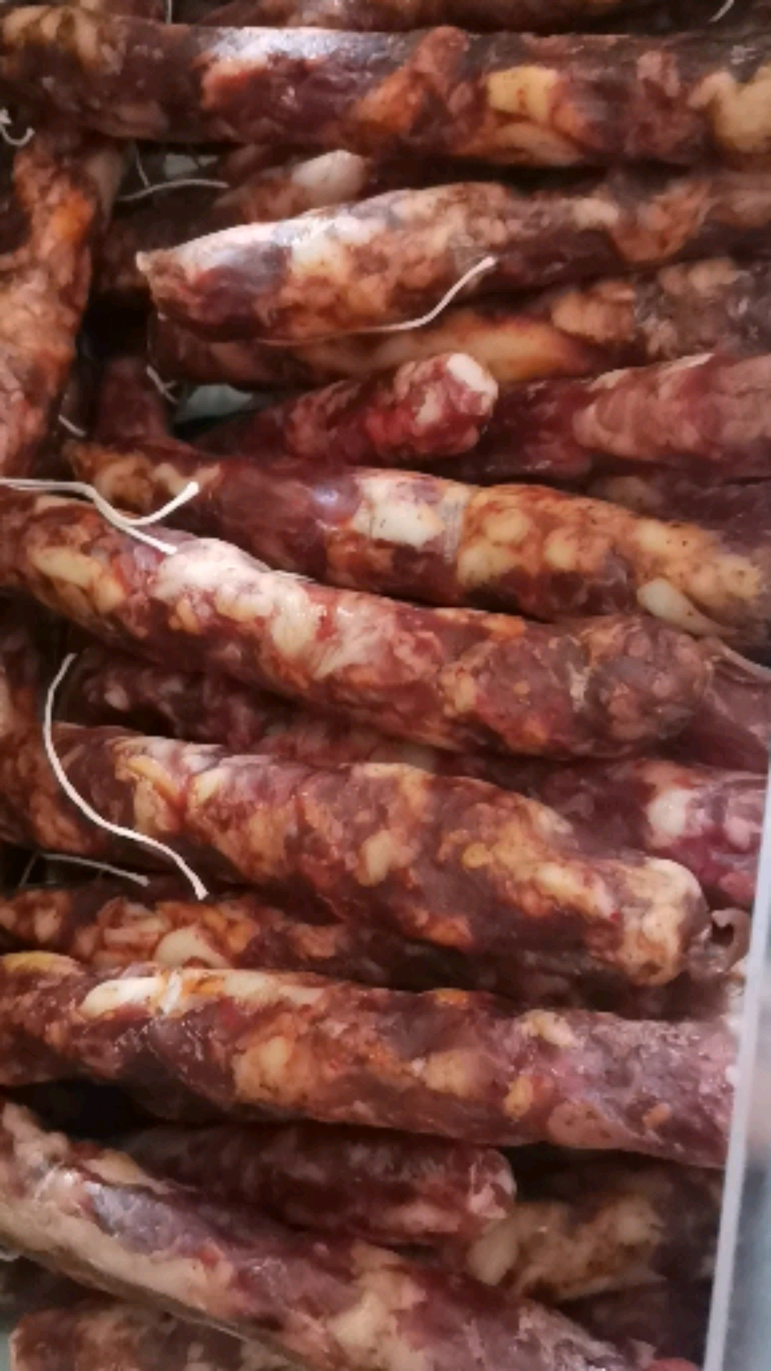 音为有你#香肠晒干了,可以放冰箱了