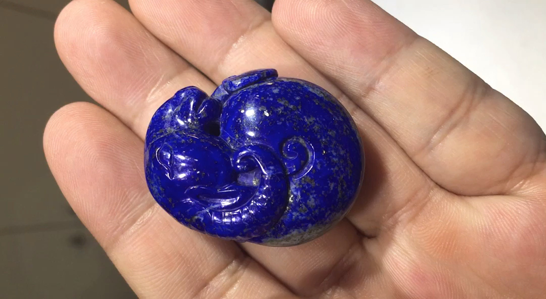 青金石#青金石手工雕刻挂件手把件,青金羊,寓意吉祥,雕刻工整,光滑