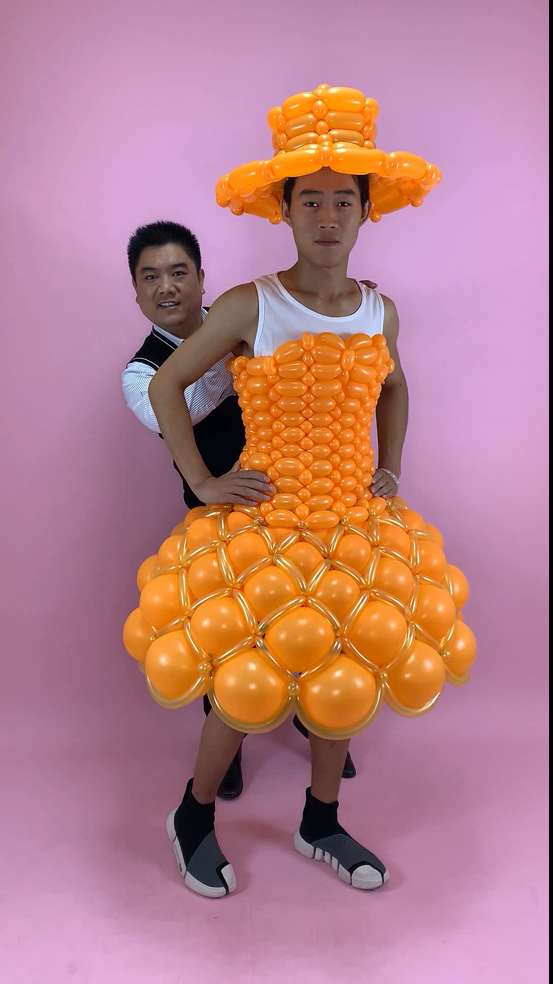 这样的气球服装你喜欢吗?