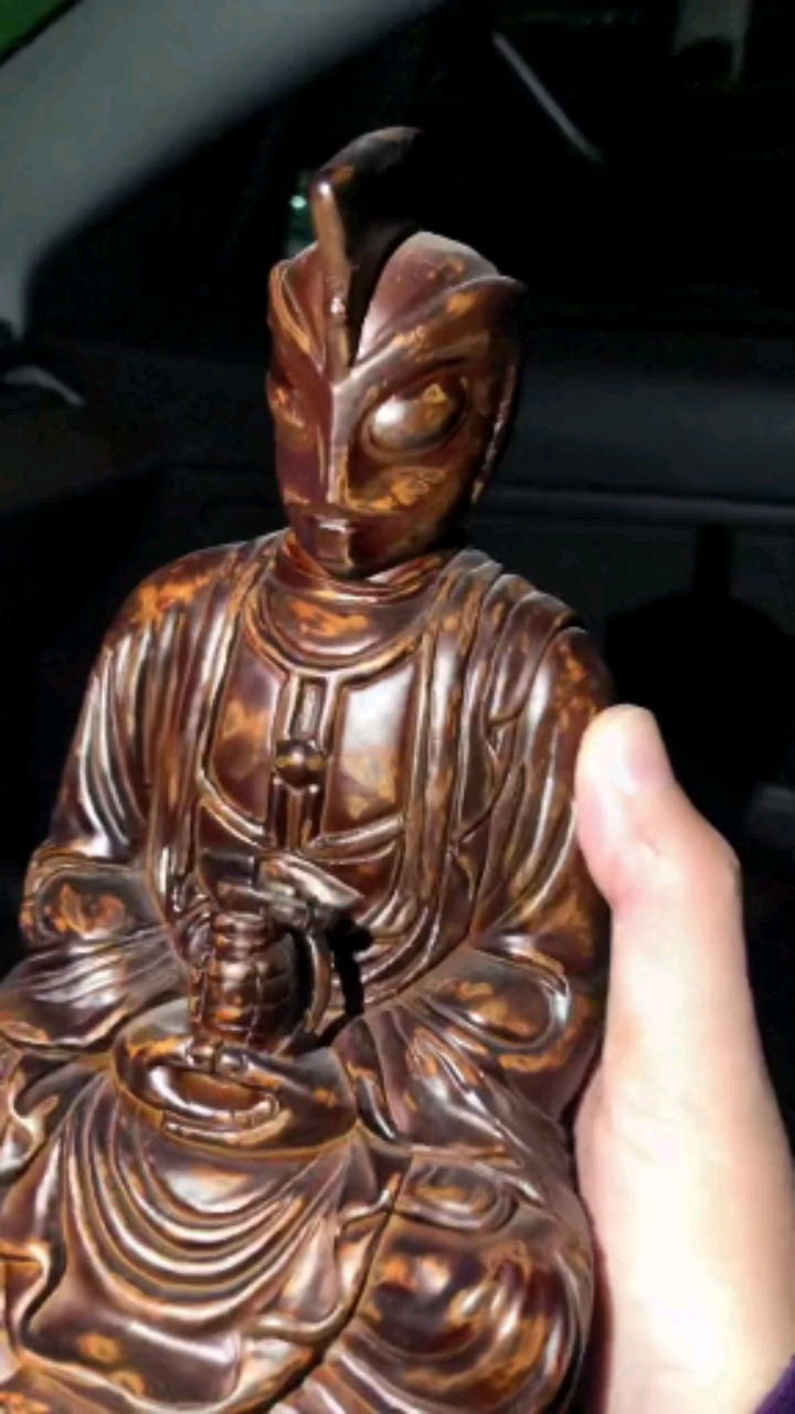 又一件明代奥特曼出土,再次证明奥特曼的存在