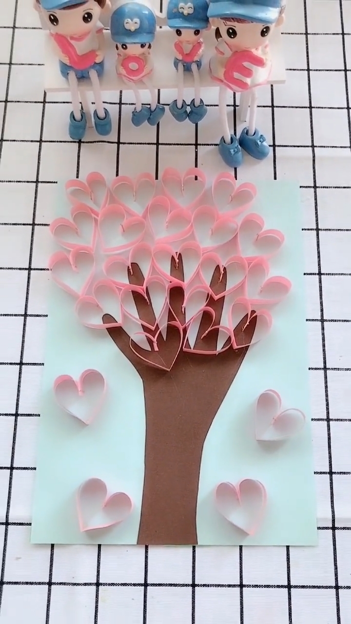 手工制作#手掌画爱心树,长满了小爱心,做法是超级简单的哦-度小视
