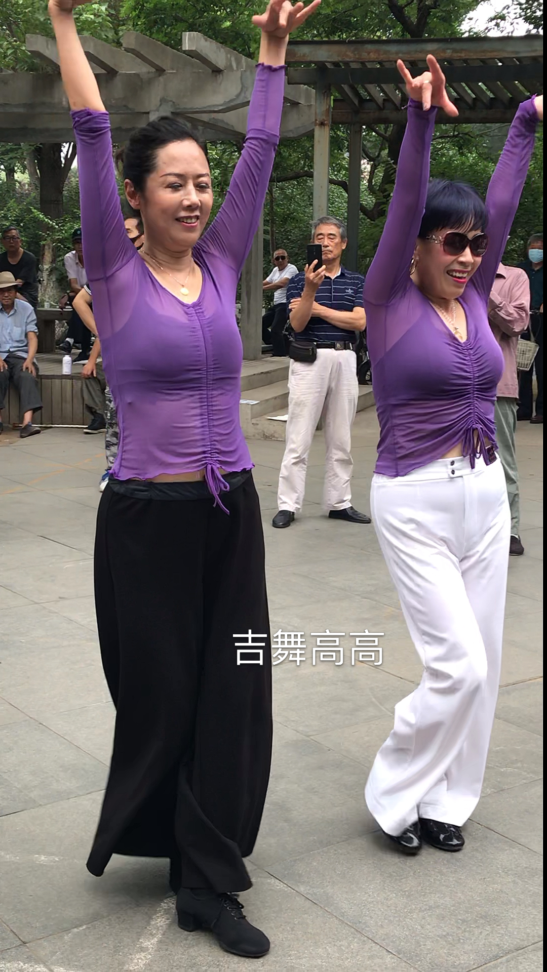 漂亮美女的精彩吉舞