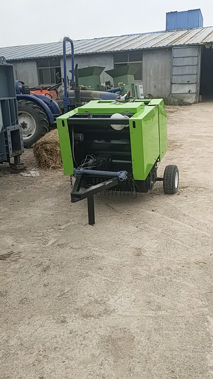 秸秆打捆机捡拾打捆机小型圆捆打包机捡拾秸秆不再难为牛羊收集草料