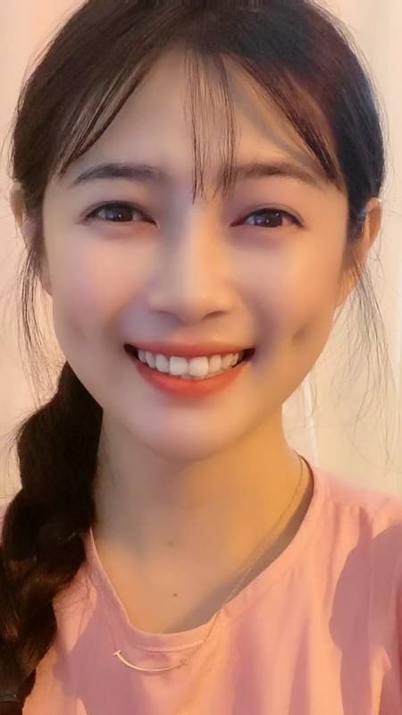 谁能听懂我最后说的啥酒窝女孩治愈系笑容