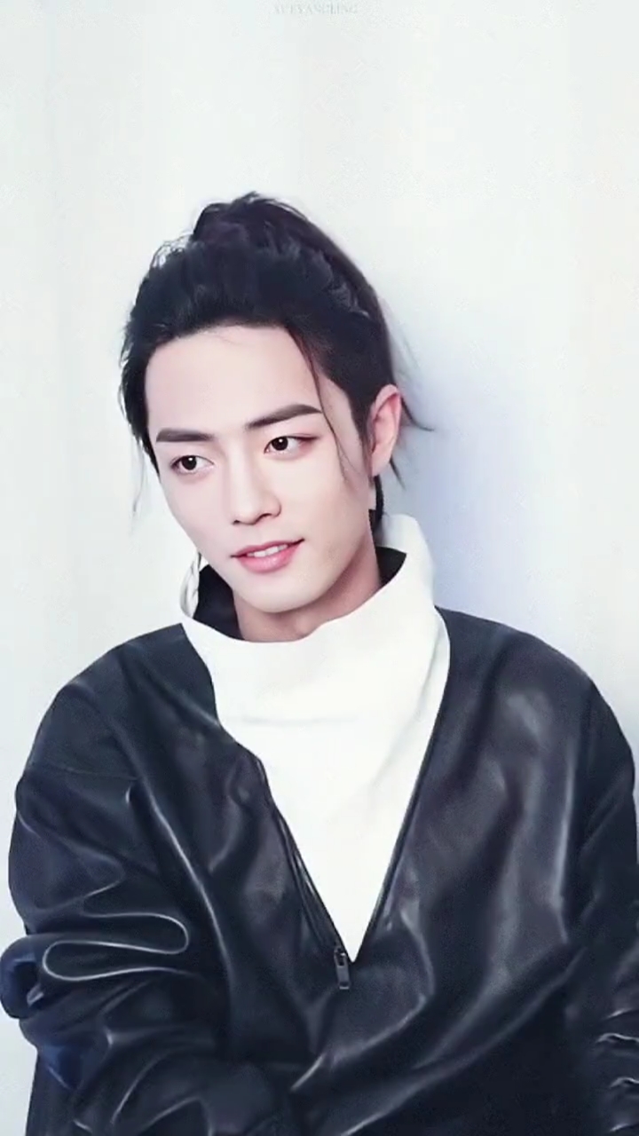 肖战#肖战扎高马尾辫,这绝美颜值!让我这一女孩,真的自愧不如!