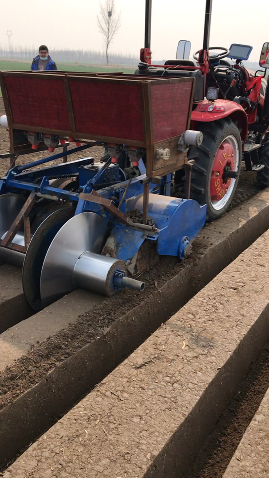 好物测评#开沟起垄机大葱起垄