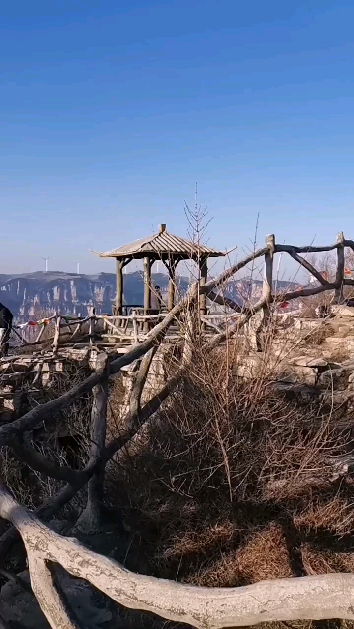 金灯寺南天门顶!