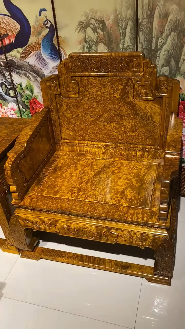 古典红木家具黄金樟满瘤疤国宾款86沙发西番莲十三件套