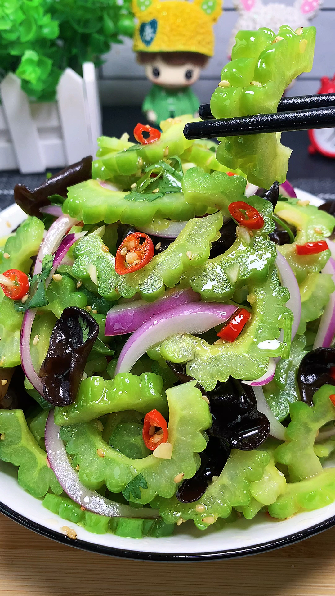 美食苦瓜想我这么做好吃有型又好看