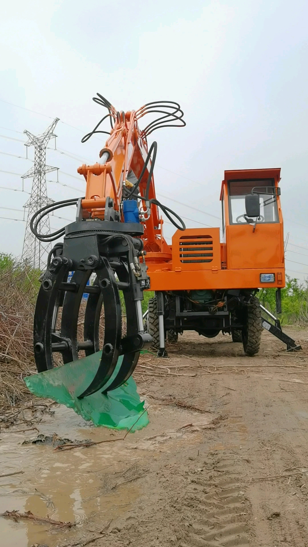 四不像360旋转抓木机抓毛竹抓甘蔗抓木头抓树枝