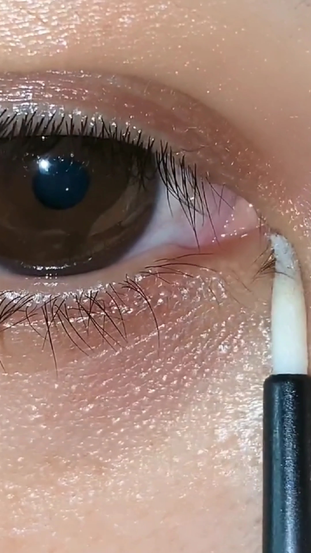 教你养出长睫毛#张眼角了