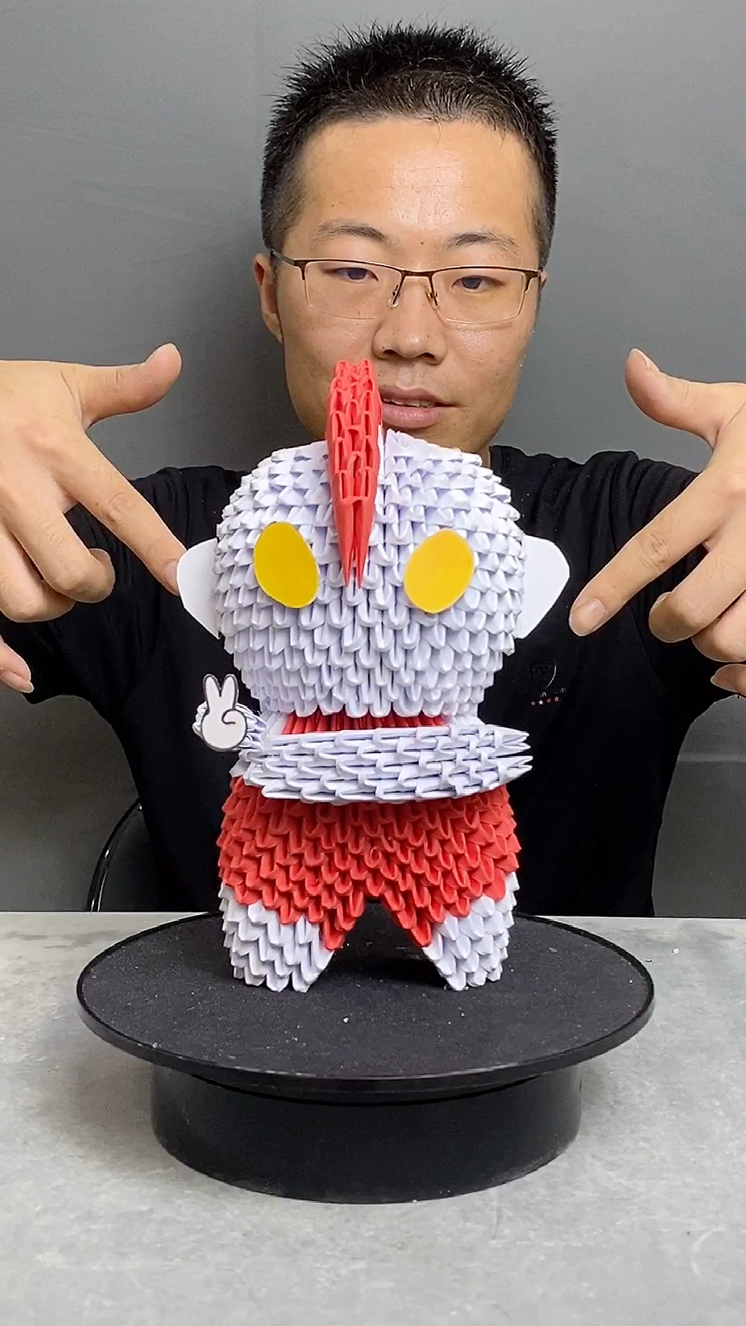 手工制作#新手工作品奥特曼,喜欢吗-度小视