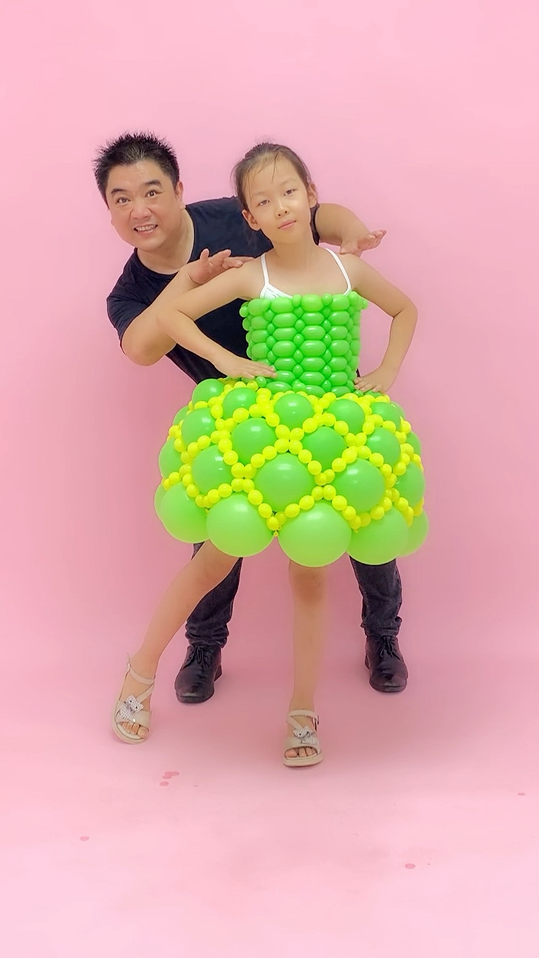 为我的小粉丝做一套气球公主裙.