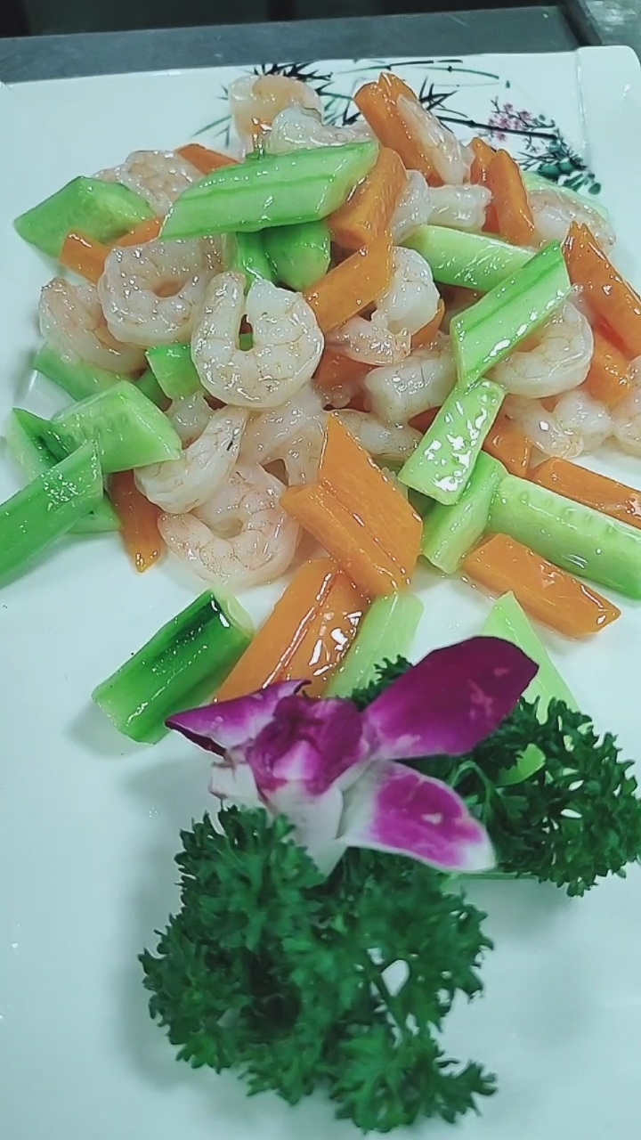 厨师推荐菜品#清淡爽口易于消化,老少皆宜非常好吃的一道菜清炒虾 ..