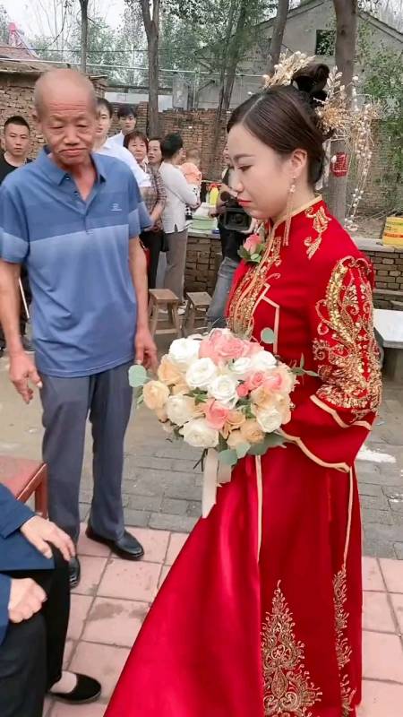 0金昀个人资料14赵露思素颜来化妆好美啊484#情感#生儿子和生闺女有