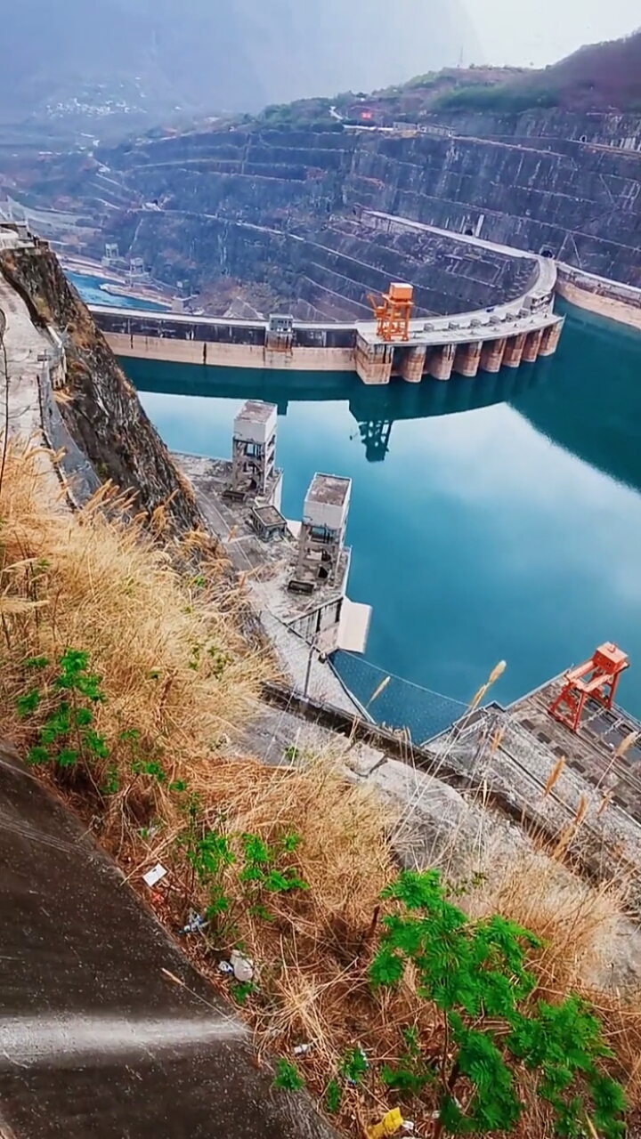 大山里的美景#溪洛渡大坝风景