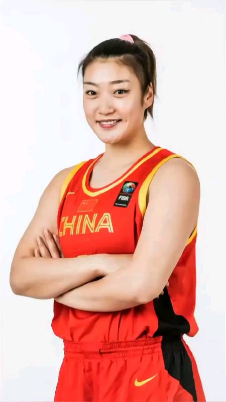 这就是最美中国女篮李梦
