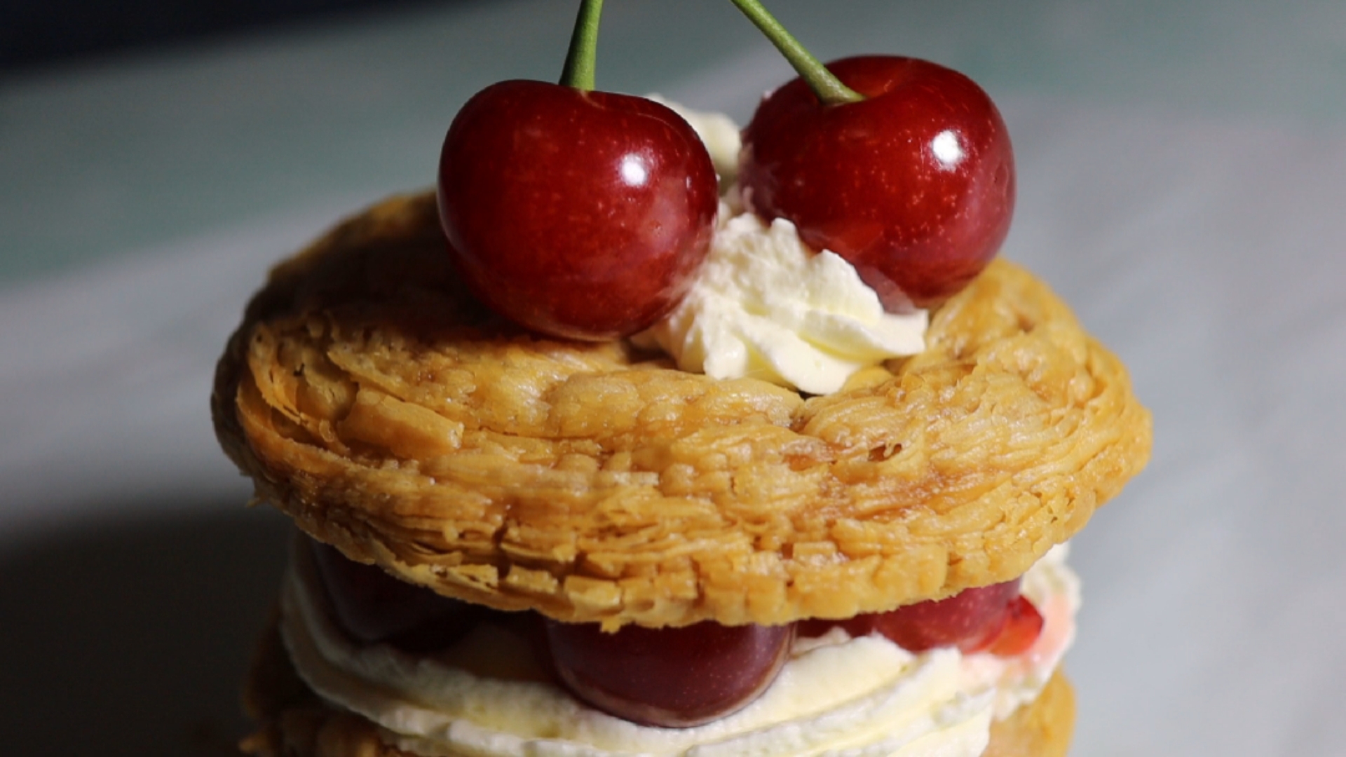 美食#樱桃酥,用蛋塔皮就能做