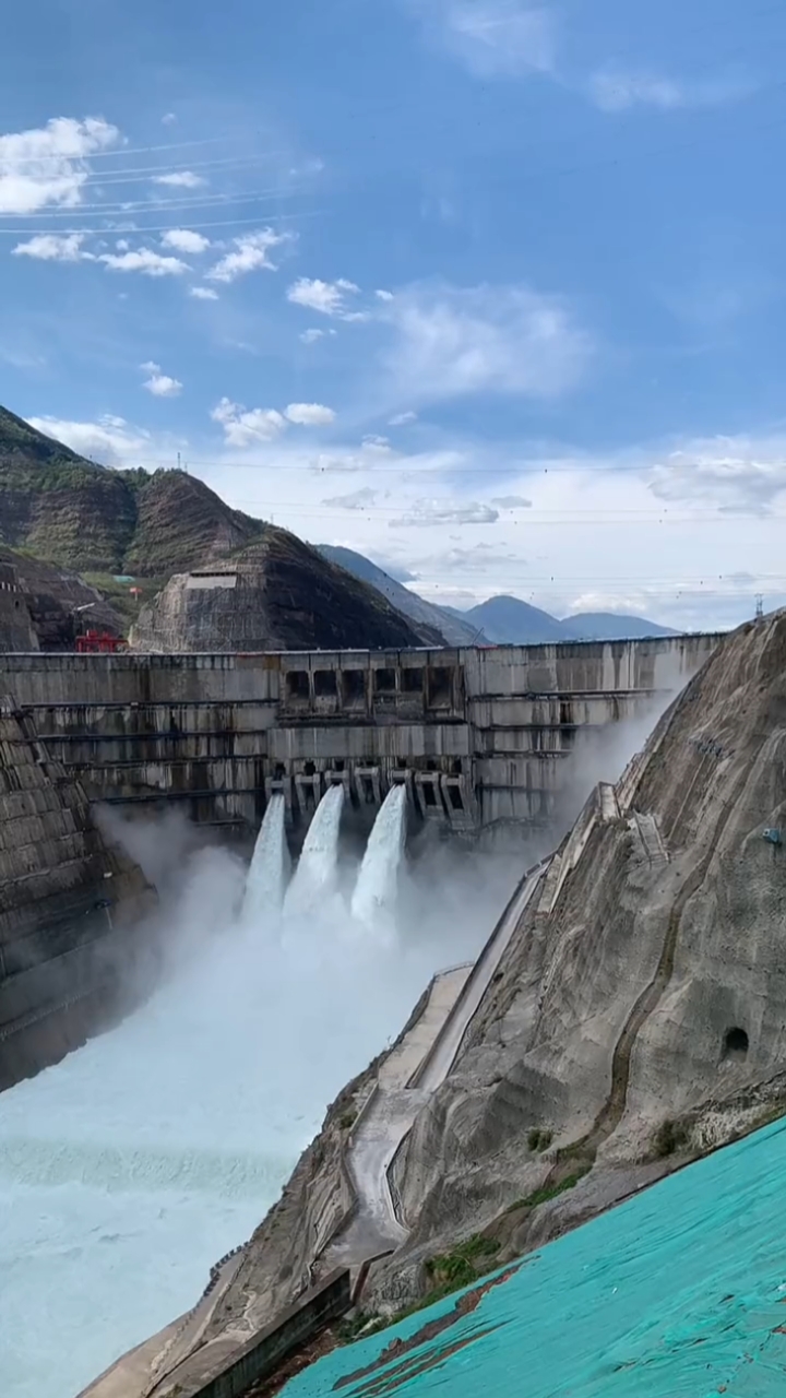 基建狂魔#金沙江水电站,世界超级工程,预计年产电量六亿千瓦