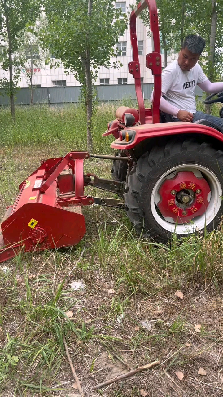 秸秆碎草还田机可以碎草碎树枝碎秸秆从9024米都可定做