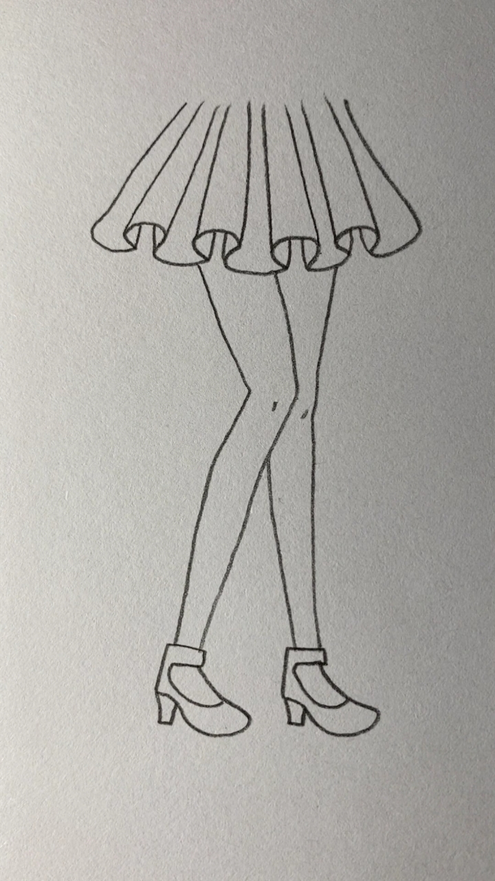 简单好看的女孩双腿画法