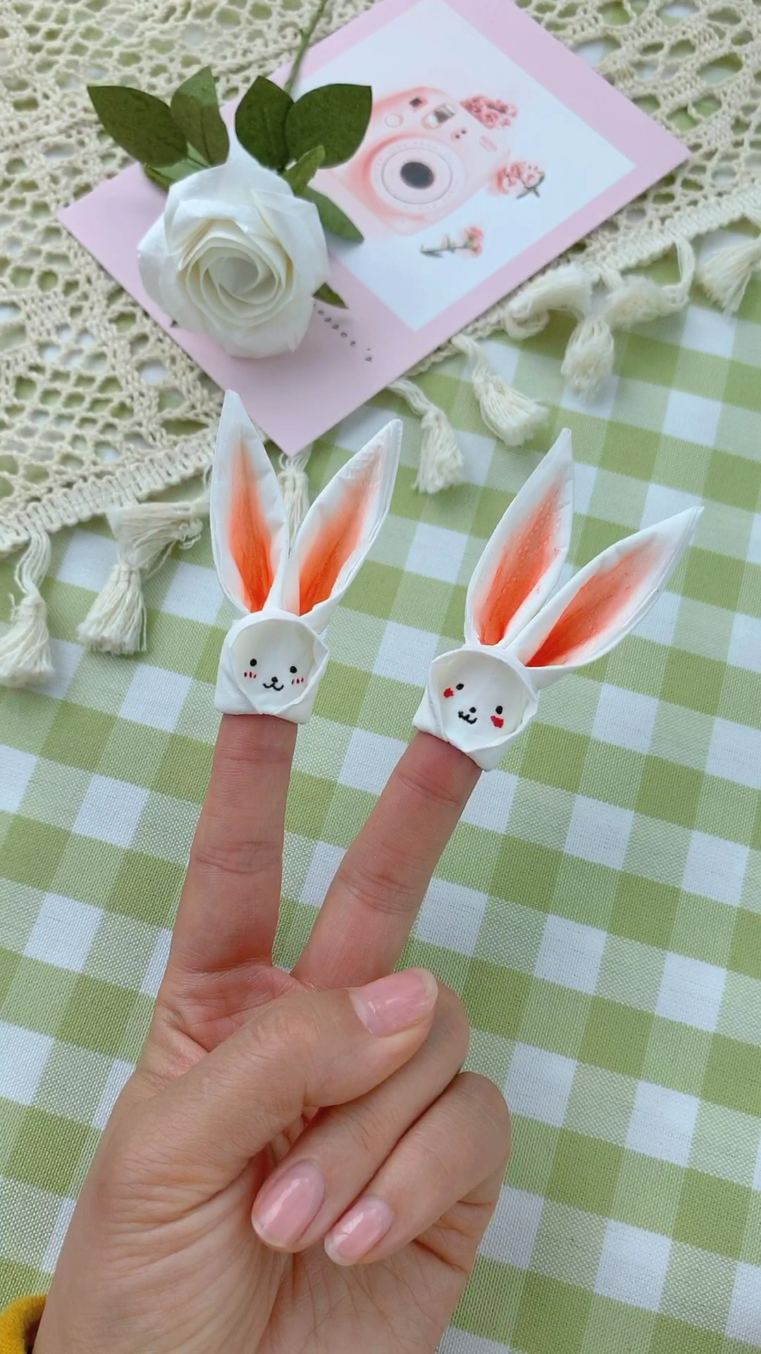 亲子手工#超可爱小兔子指套,一张纸巾就能完成,做几只哄哄熊孩子吧!