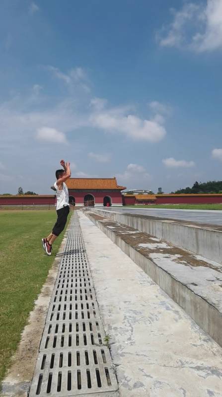 中华武术#这个三米远一米多高,还是一样能踩空气.