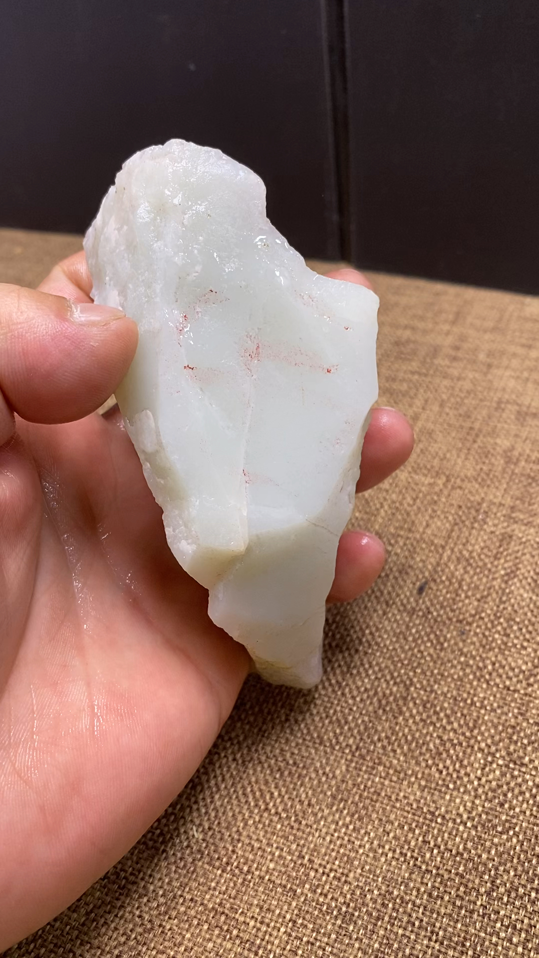 新疆和田玉且末米达料原矿