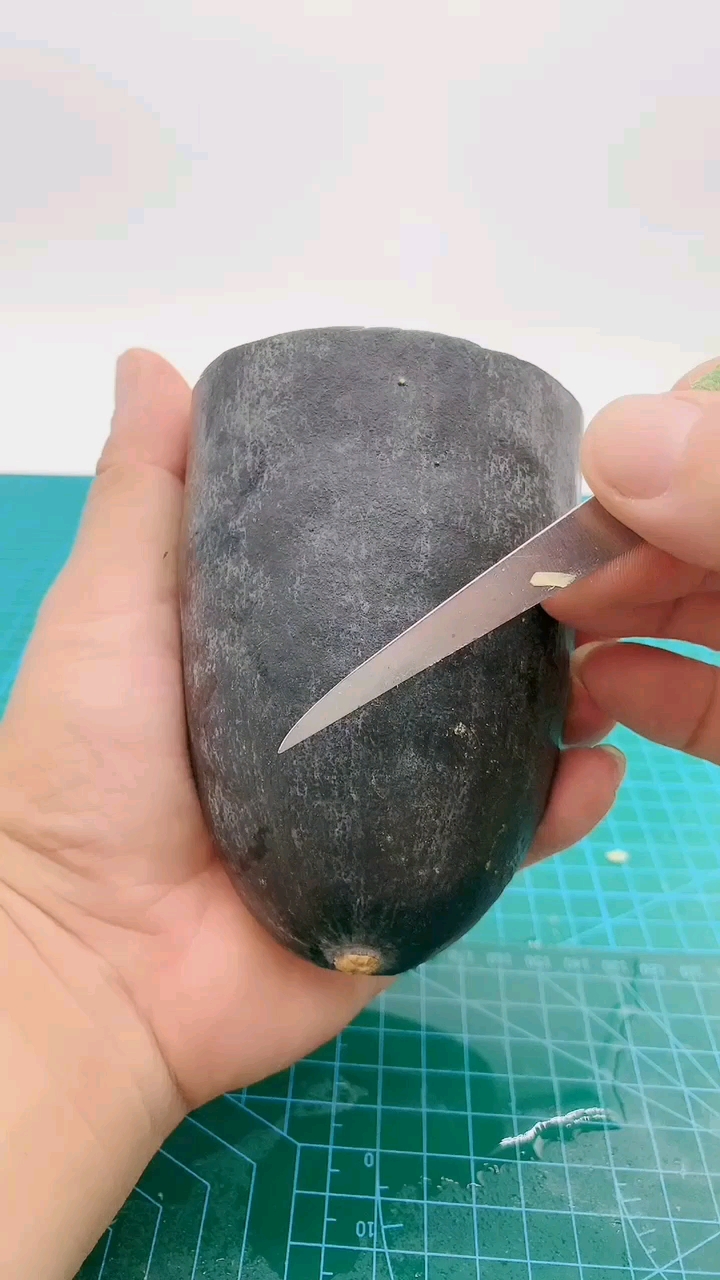 南瓜雕刻玉米教程看了就会