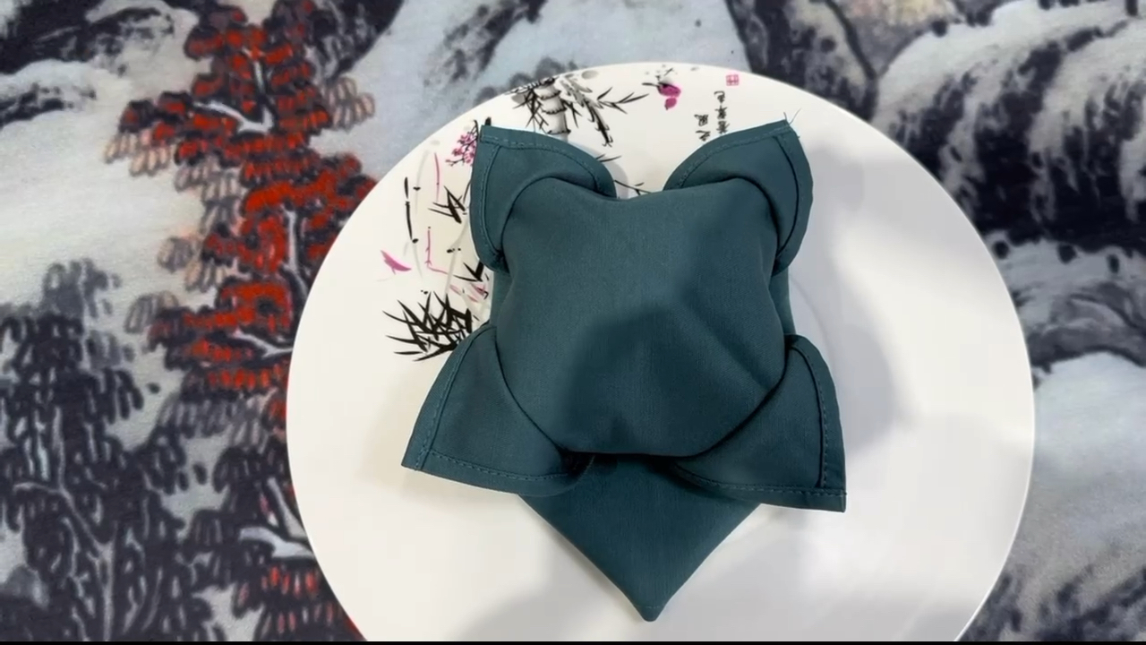 寿宴餐巾折花图片