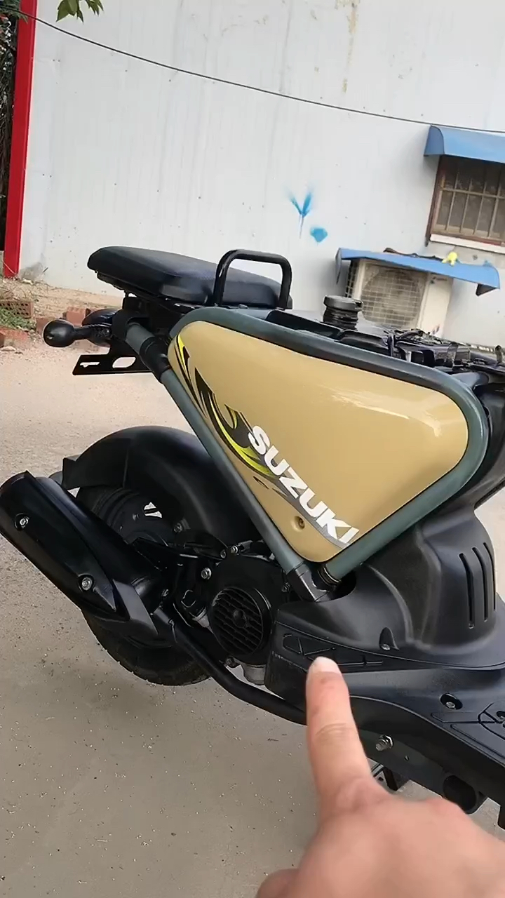 铃木小鹿!喜欢机车的朋友们关注一下!