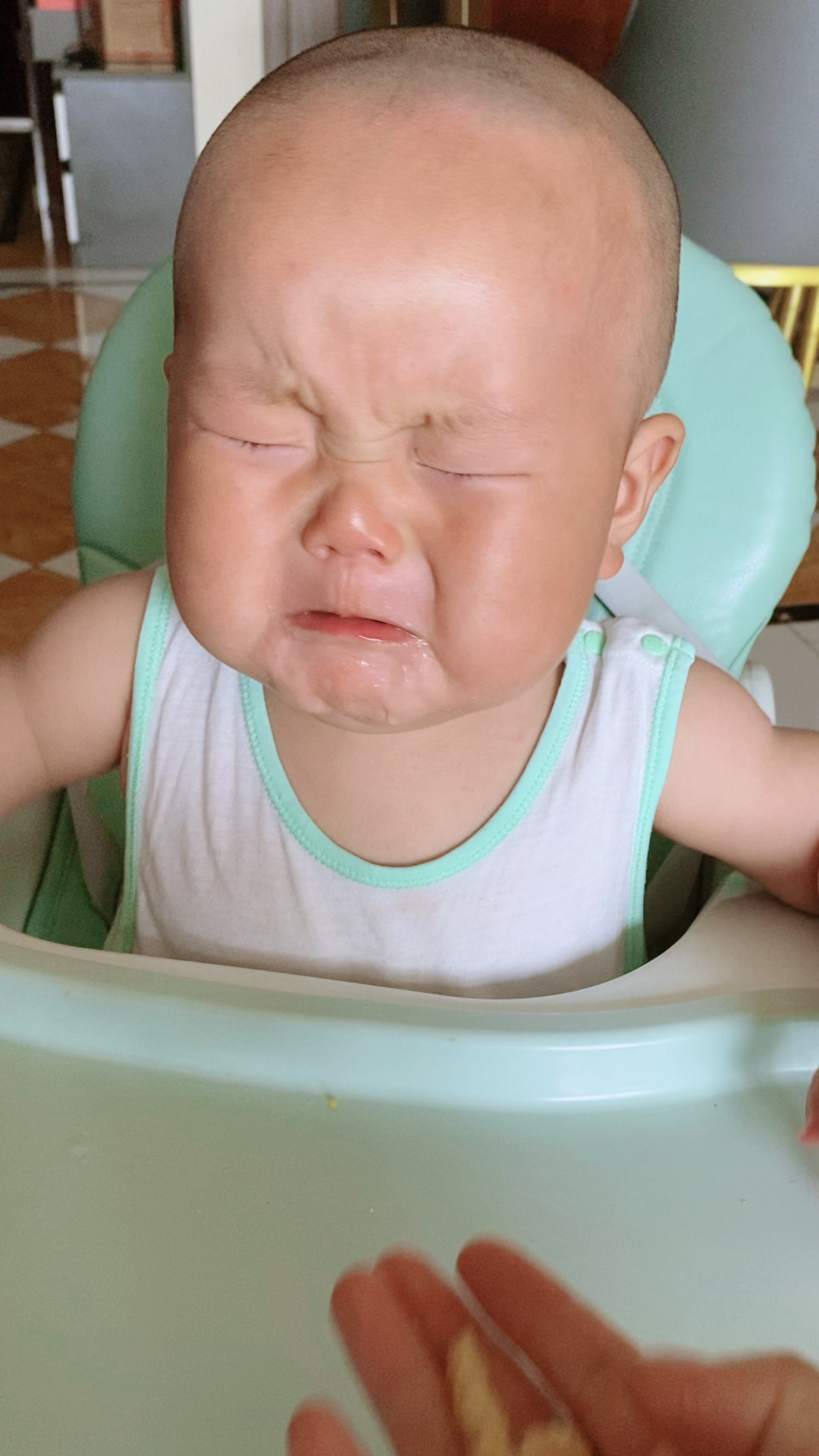 熊孩子的日常不让吃脏的就哭但是冷静下来的小胖子还是讲道理的人啊